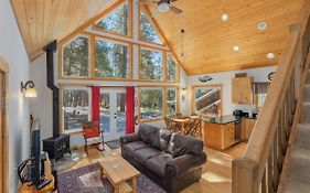 Cascades Adventure Cabin